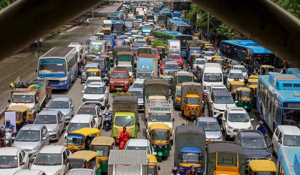 Featured Image of Hennur–Bagalur Road Traffic Diverts for Three Months