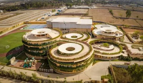Featured Image of The School Of Raya Near Kiadb Aerospace Park