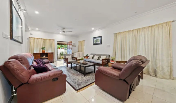 Featured Image of Cascade Castle Villa